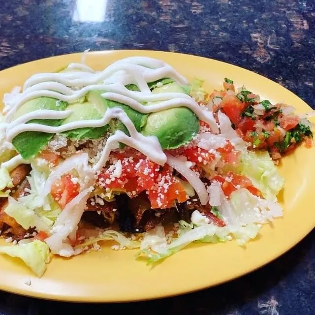 Tortas Y Tacos La Chiquita lll