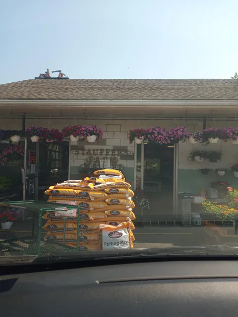 Stauffer Fruit Stand