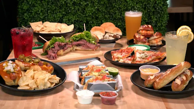 Caddy Shack Golf Pub