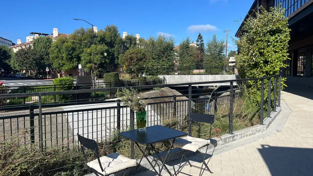 Cappucho Cafe & Coffee Roaster