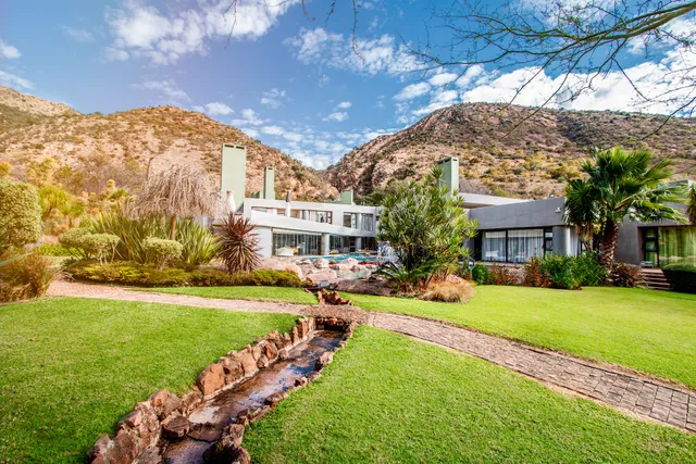 Bophirima Boutique Hotel