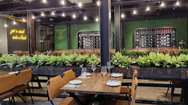 Steak Love Độc Lập