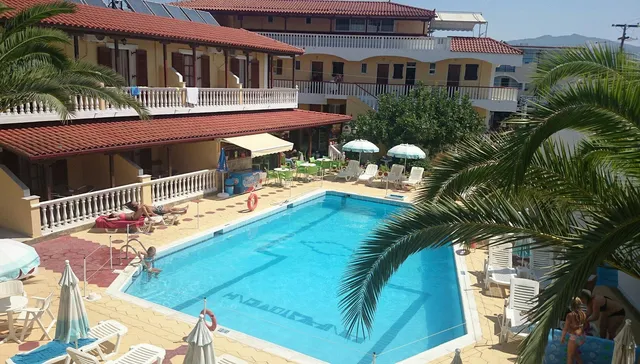 Anadiomeni Apartments