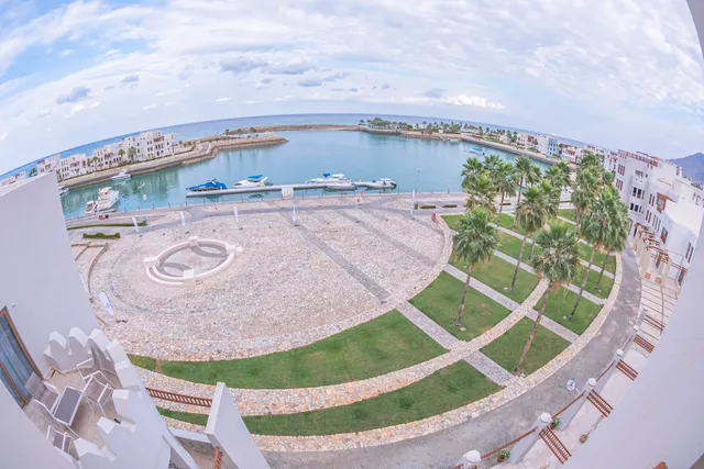 Le Sifah Resort Apartments