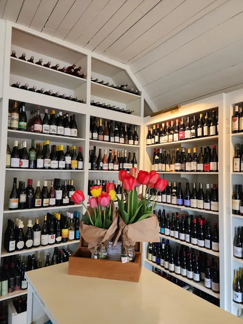 Soča Wine Shop & Bar