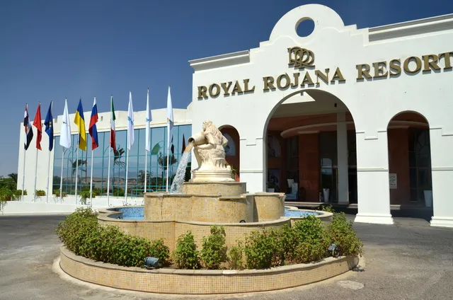 Dessole Royal Rojana Resort