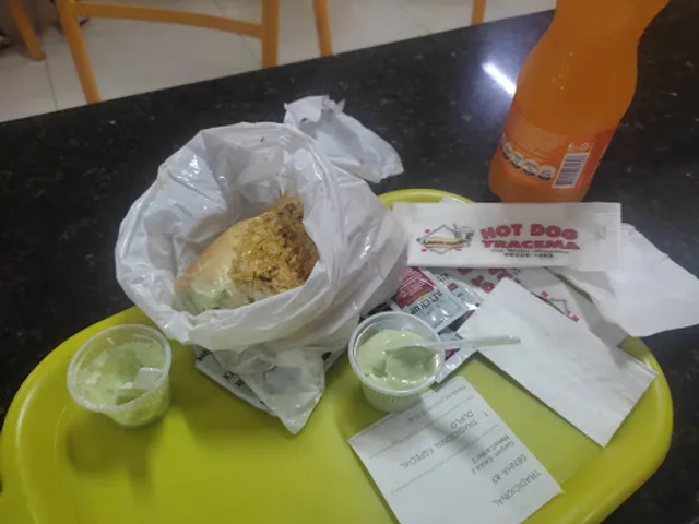 Hot Dog Yracema Sítio Cercado