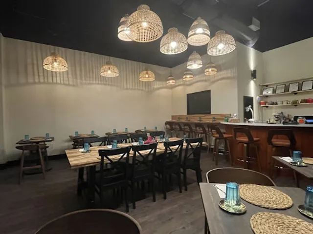 Klom Klom Thai Isan café