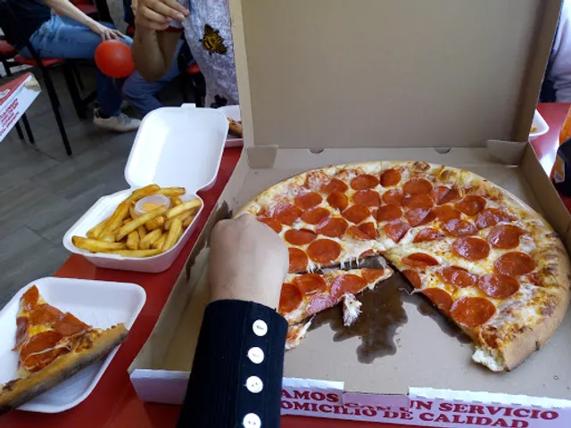 BES'T PIZZA Santa Lucia