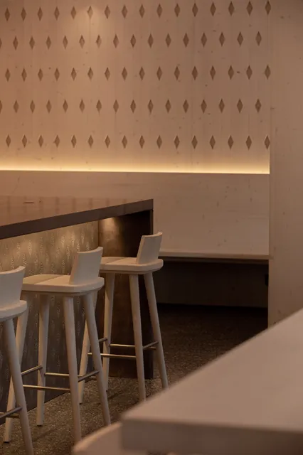 ATTO Cuisine - Bar/Restaurant