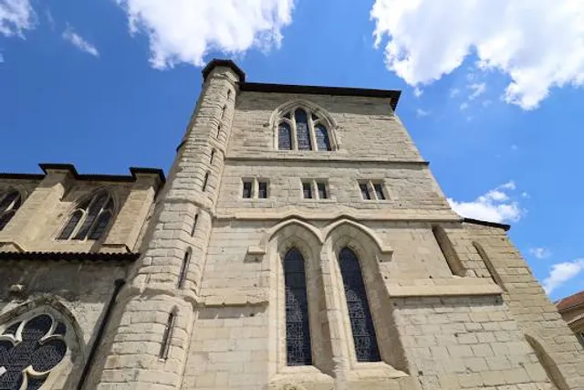 Collégiale Saint-Barnard