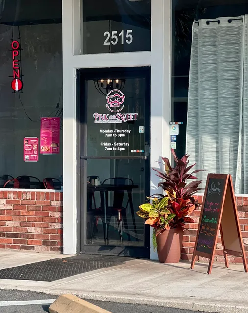 Pink and Sweet Bakery and Restaurant