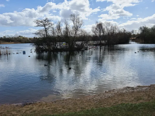 Crown Lakes Country Park