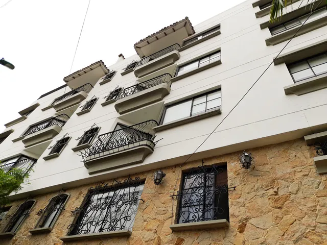 Travelers Apartamentos & Suites Castellón de Juanambú