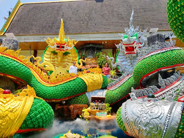 Khamchanod, Southern Isan, Lumpuk Udomphanaram Temple (Temple of the Giant Green Naga Serpent)