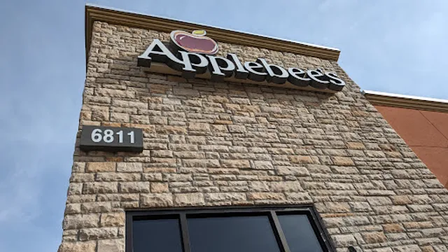 Applebee's Grill + Bar