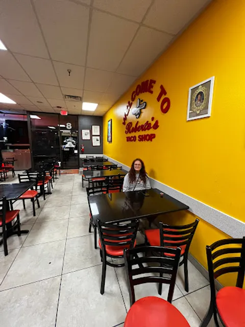 Roberto's Taco Shop