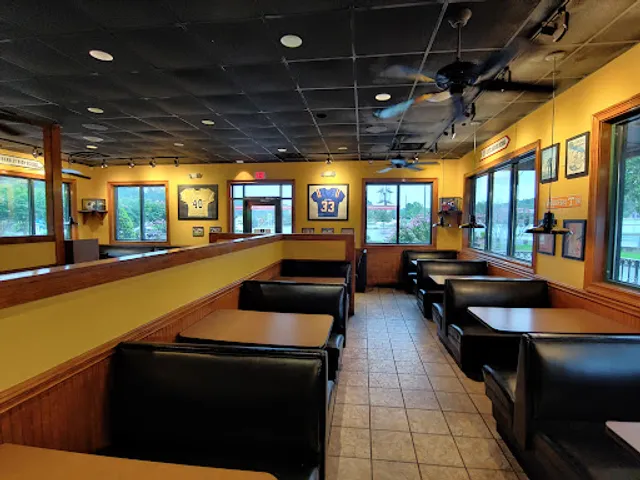 Zaxbys Chicken Fingers & Buffalo Wings