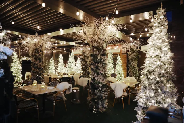 Geist Bar + Restaurant