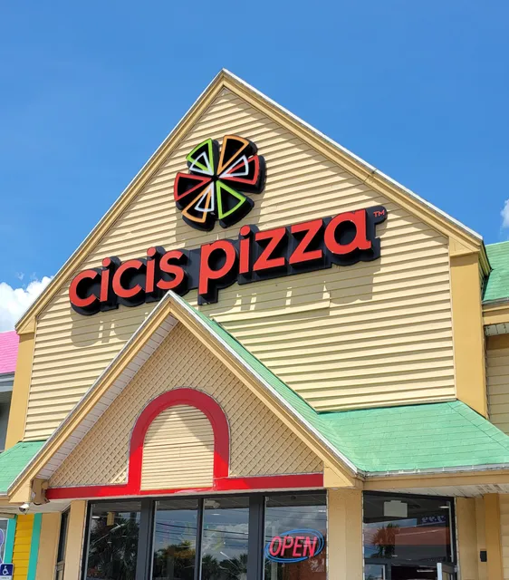 Cicis Pizza