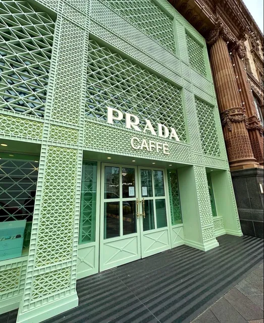 Prada Caffè