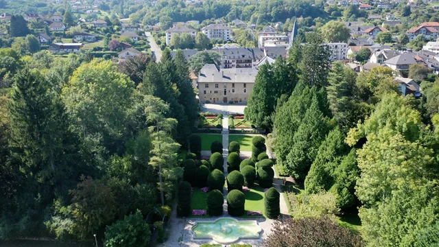 Le Prieuré Saint Maurice / Bourget-du-Lac