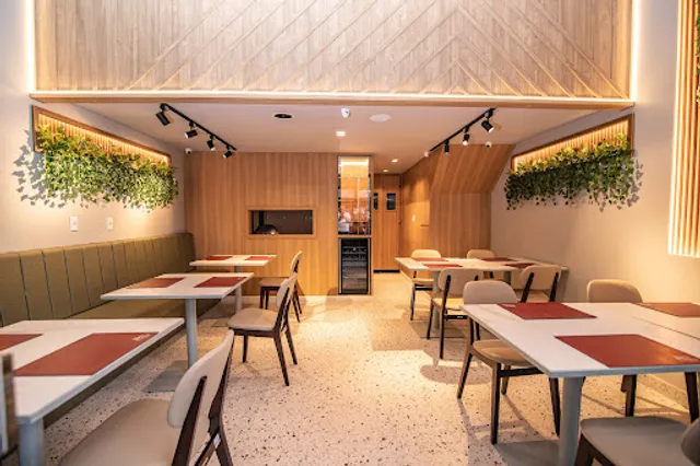 Ancho Steak Burger & Bona Cucina Italiana