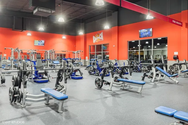 Crunch Fitness - Decatur