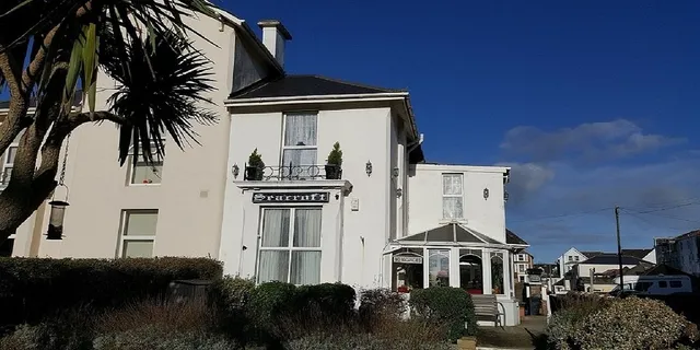 Seacroft Guest House