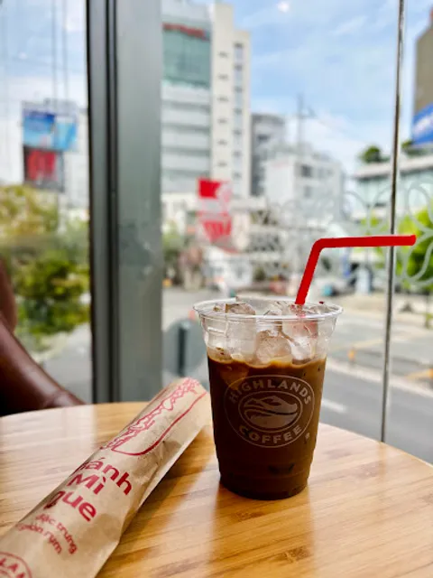 Highlands Coffee Nguyễn Văn Trỗi HCM