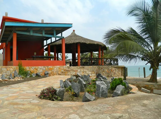 Asaasi Yaa Beach Resort