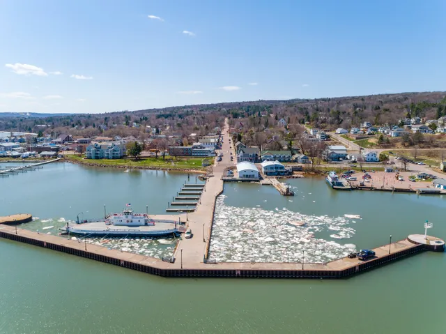 Bayfield Lakeside Pavilion