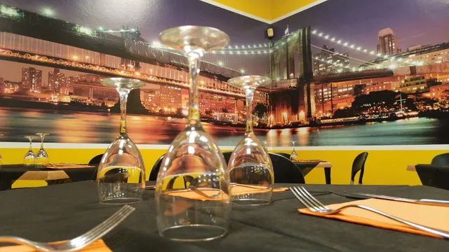 Pizzeria-Bisteccheria 20ventitre