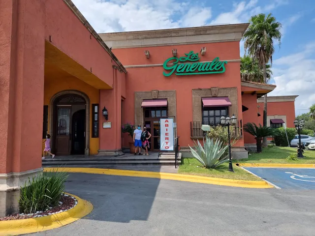 Los Generales Buffets Revolución
