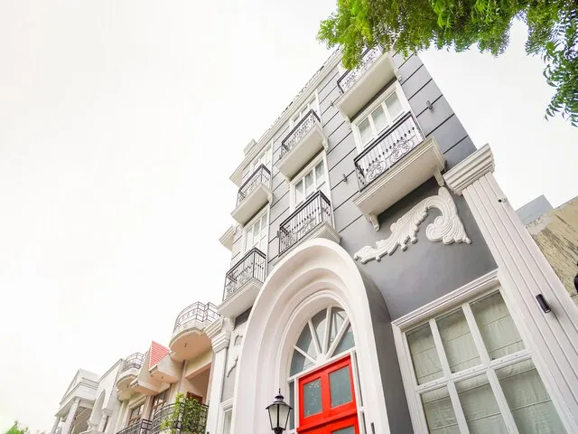 Townhouse Sector 19 Fun Republic Mall Indiranagar