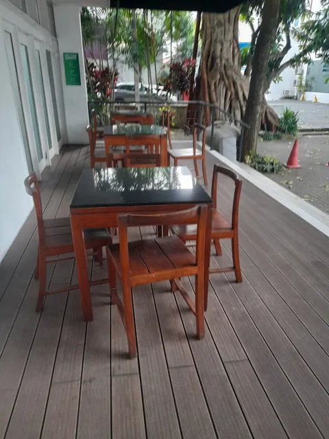 Simply Strawberries by Jagro (Cotton Collection Premises)