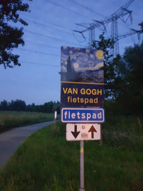 Van Gogh - Roosegaarde Cycle Path
