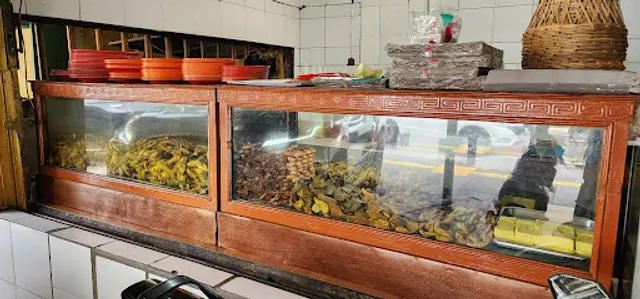 Nasi Uduk Kebon Kacang Hj. Ellya