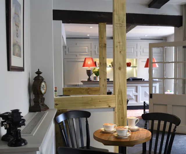 Coffee at The Noel Arms