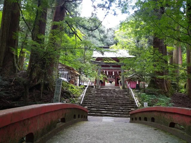 Hanazono Shrine