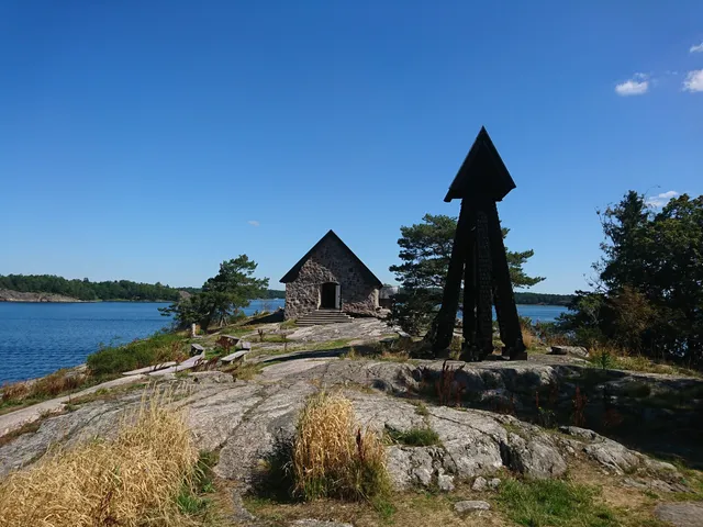 Capella Ecumenica Sanctae Annae in scopulis