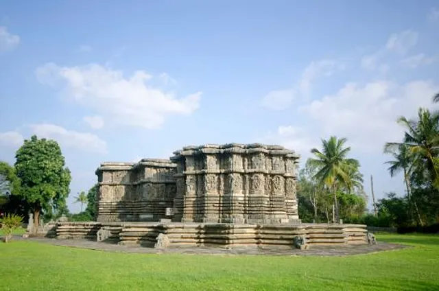 Shri Kedareshwara Swami Temple (Halebidu)