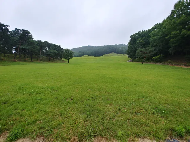 Tombes royales de Neungsan-ri