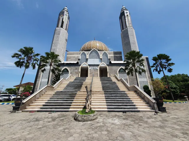 Masjid Dr. H. Moeldoko