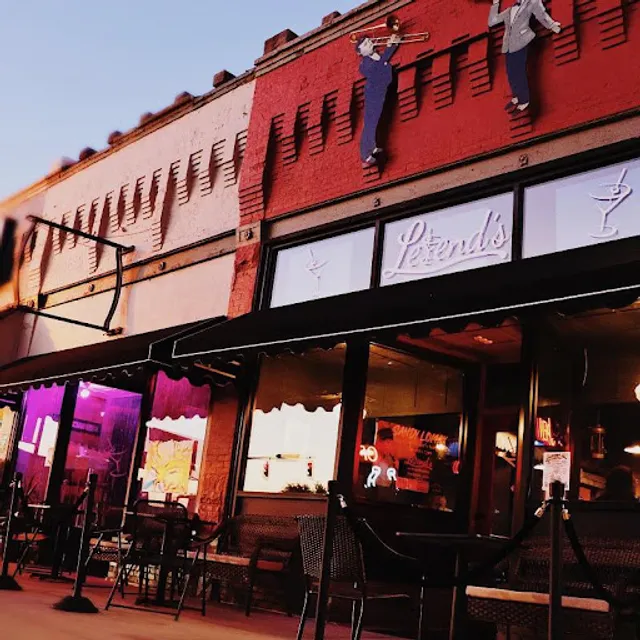 Legend's Cocktail Lounge