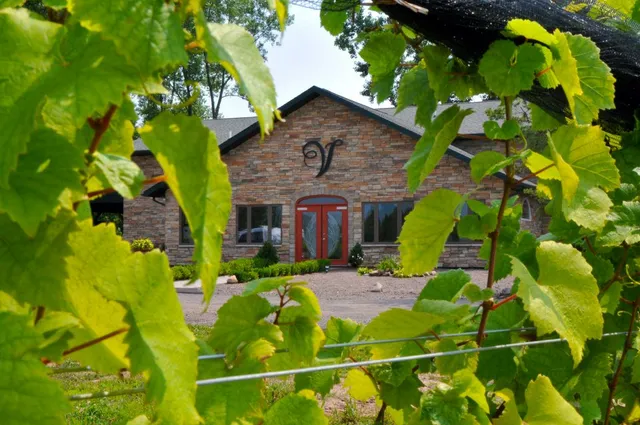 Spring Lake Winery & Cafe