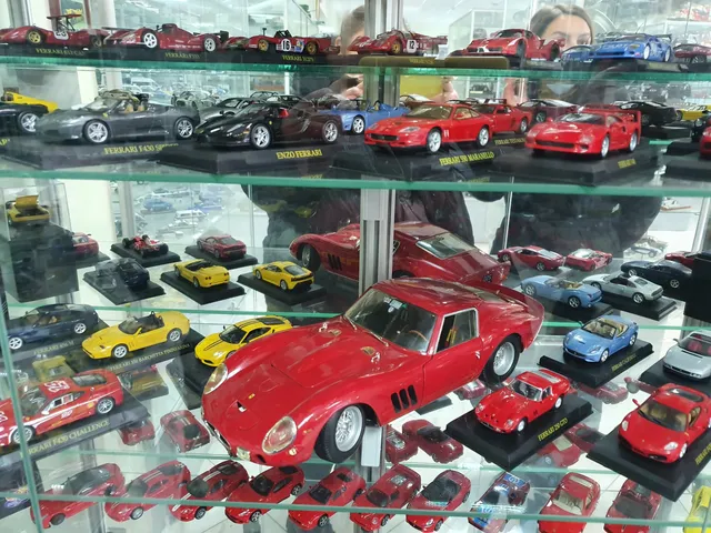 Vystavka-Muzey Modeley Avtomobiliv