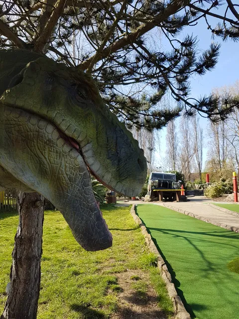 Mr Mulligan's Dino Golf, Tonbridge