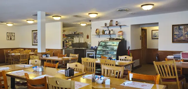 Four Seasons Family Restaurant