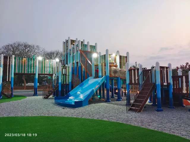 Liuqiu Gongrong Park